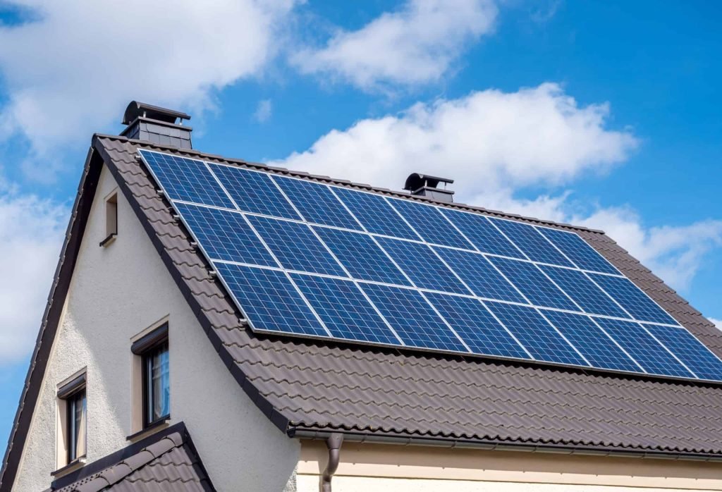 Mastering the First Impression: Your intriguing post title goes here white-home-scallop-roof-and-solar-panels-shutterstock-1336991930-scaled-1-scaled